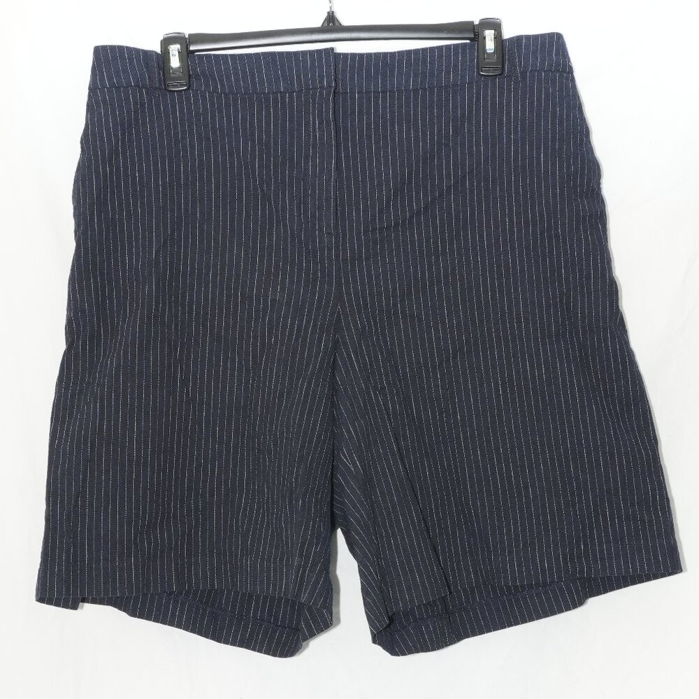 NWT Soft Linen-Cotton Blend Bermuda Mid-Rise Size 20 Shorts Navy Blue